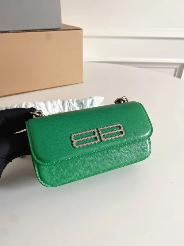Crossbody bag Size: 19*10*7cm - Image 6