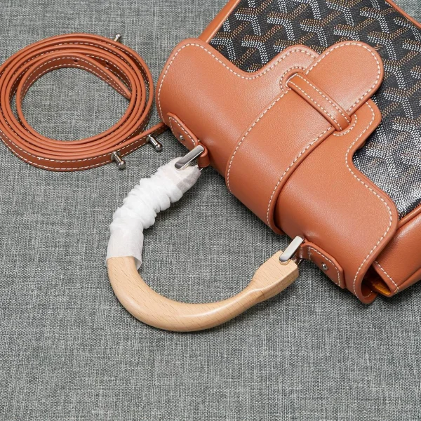 goyard saigon bag size:18*15*20*9cm - Image 5