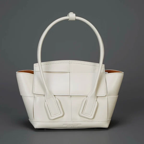 BV Bottega Veneta Arco29 Collection Bag Size: 29x22cm - Image 9