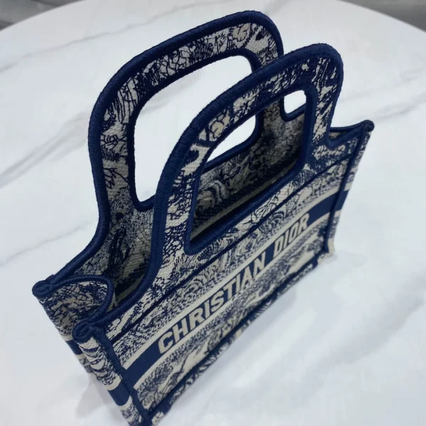 Book Tote Handbag Size: 22.5x24x8 cm - Image 6
