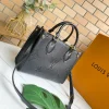 Louis Vuitton Size: 25 x 19 x 11.5 cm - Image 9