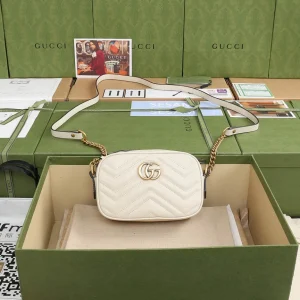 Model:448065 Size:18*12*6cm