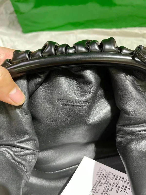 BV Bottega Veneta cloud bag Size: 23x13cm - Image 4