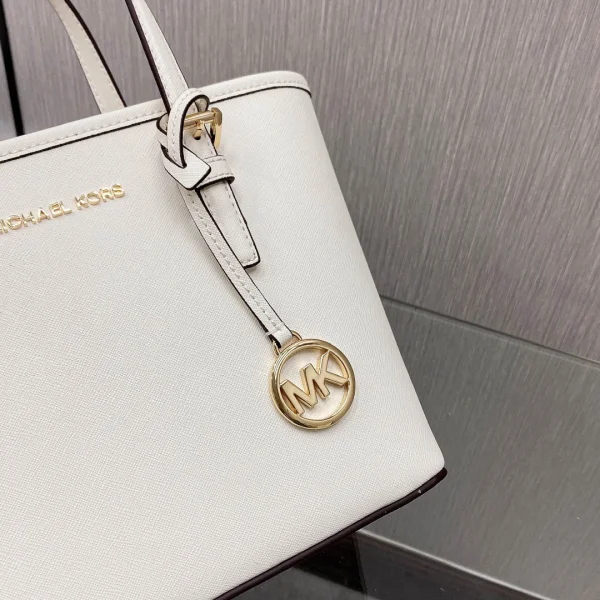 Michael kors MK jetset Size: 22cm*19cm*10cm - Image 16