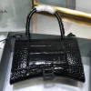 Balenciaga Paris Model: 23x10x24cm Size: 19x8x21cm - Image 8