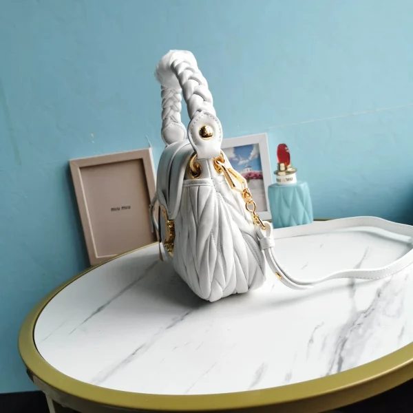miu miu bronze metal white Model: 5BH188 size: L16.5, H24, W6.5 - Image 8