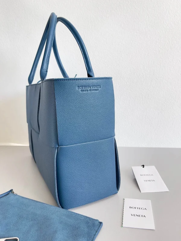 BV ARCO TOTE Handbag Size:38x25 609175 - Image 9