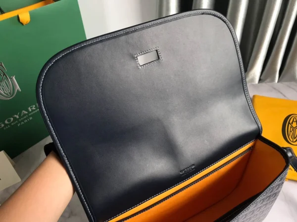 Belvdre Single Strip Messenger Bag Ref: GY020183 Size: Large 28Cm - Image 5