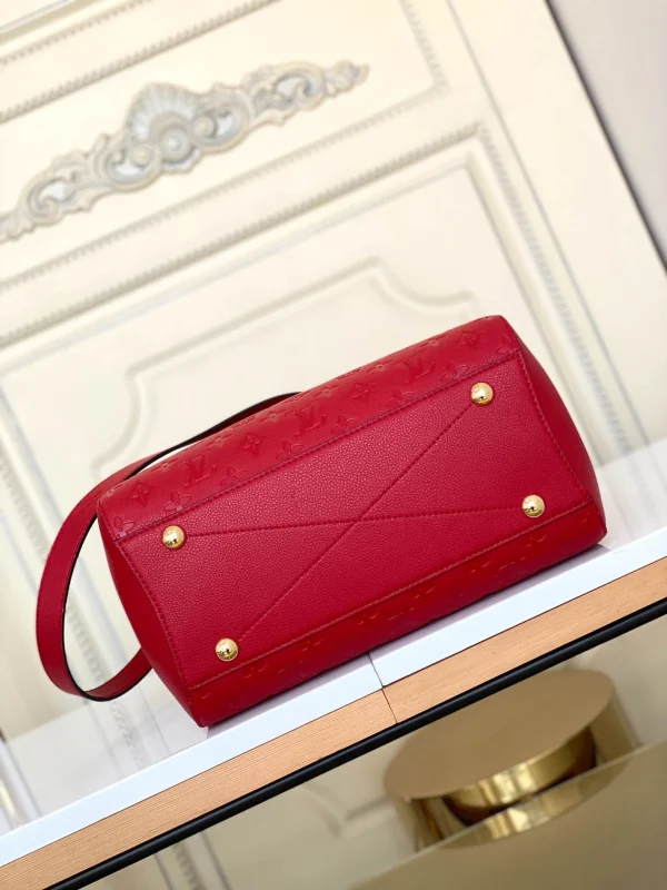 Louis Vuitton size: 33x23x15cm - Image 7