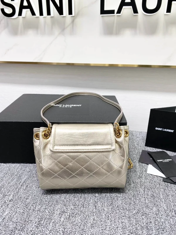 Lambskin Size：18x13x6cm Code：672838 - Image 9