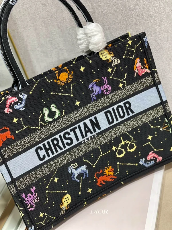 Book Tote Handbag Ref: 1286 Size:3628cm - Image 6