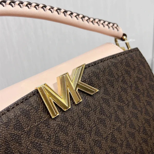Mk Crossbody Tote Size: 21cmx9x14 Model: 340320300 - Image 4
