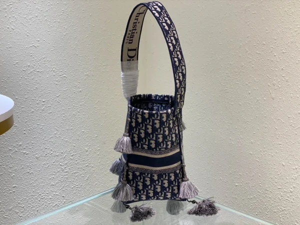 BUBBLE Bucket Bag Size:16 x 25 x 16 cm - Image 8