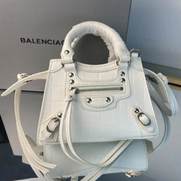 Balenciag* Neo Classic biker bag Size: 18 - Image 5