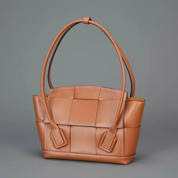 BV Bottega Veneta Arco33 Series Bag Size: 33x21cm - Image 7