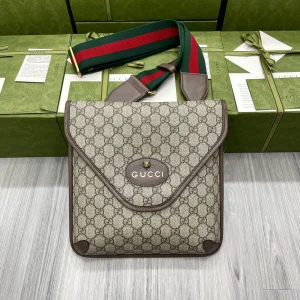 Model: 602204 Size: 25x18x8cm