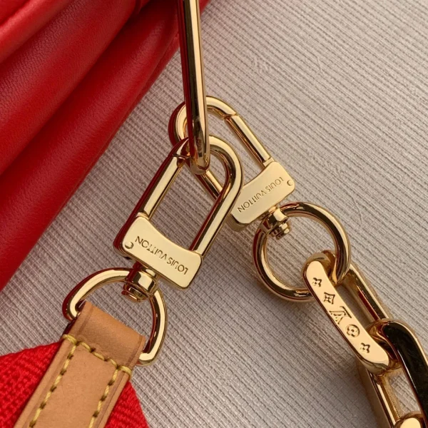 Louis Vuitton Item No.: M57792 Size: 26x20x12cm - Image 3