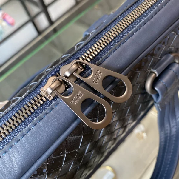 BV Briefcase Size: 36cm 98014 Blue - Image 2