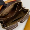 Louis Vuitton Size: 18 x 11 x 10 cm - Image 3