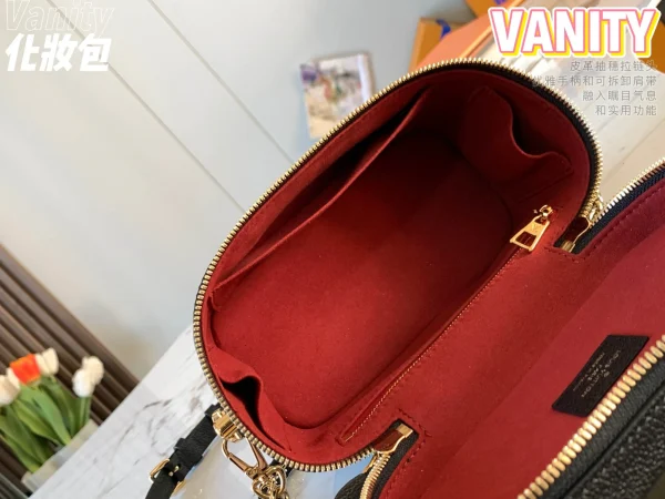 Louis Vuitton Size: 19*13*11cm - Image 3