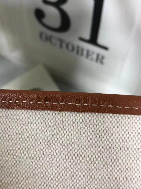 Goyard size: 40*15*30 Bag opening 55 34*14*27 Bag opening 47 - Image 5