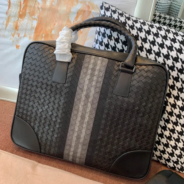 BV Briefcase Size: 40cm 98052 - Image 4
