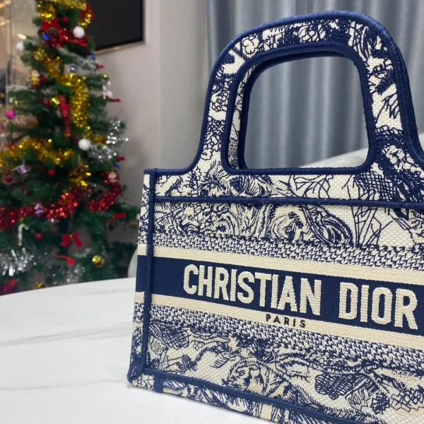 Book Tote Handbag Size: 22.5x24x8 cm - Image 7
