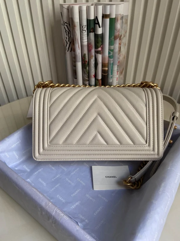 Chanel Calfskin Size:25x15x9cm - Image 9