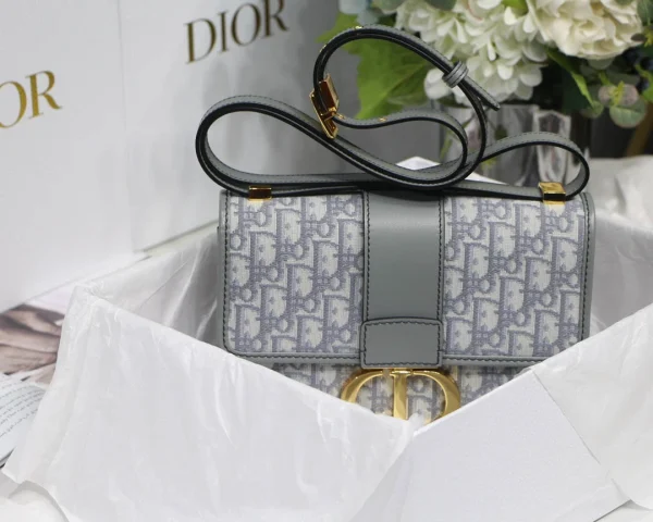30 Montaigne Size:24*17*8cm - Image 6
