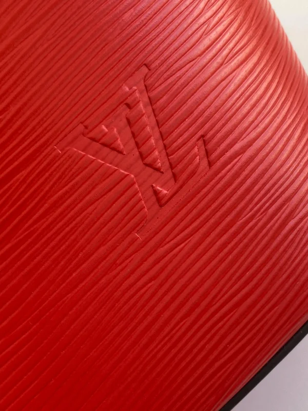 Louis Vuitton Size: 32x29x17cm - Image 6