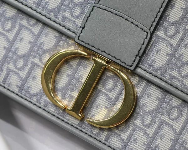 30 Montaigne Size:24*17*8cm - Image 8