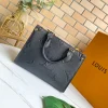 Louis Vuitton Size: 25 x 19 x 11.5 cm - Image 8