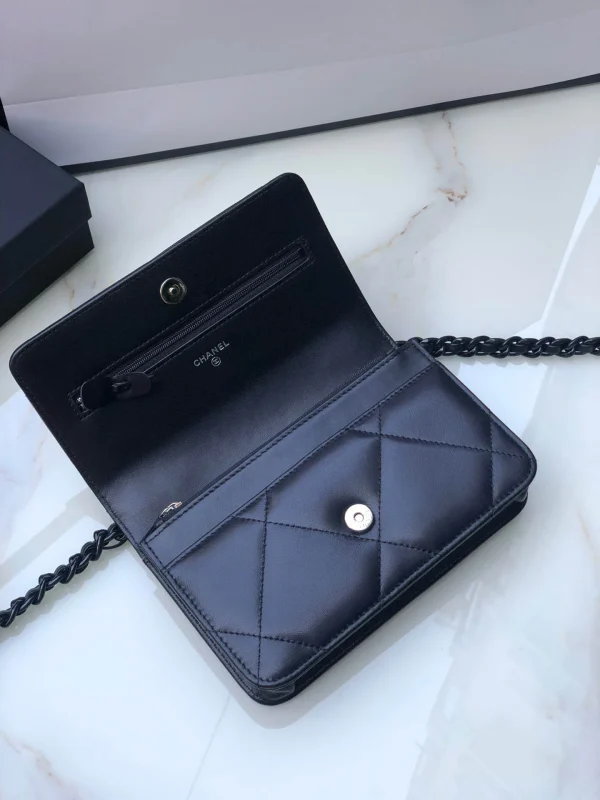 Brand: Chanel Model: 0957 Size: 19cmX11.5cmX7cm - Image 5