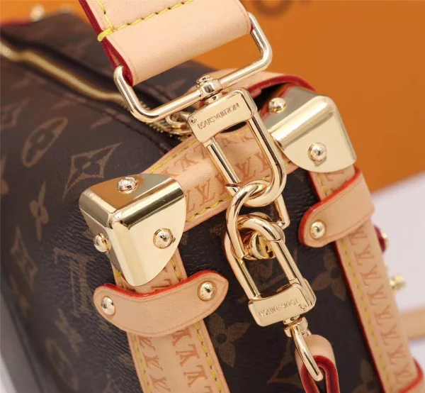 Louis Vuitton Model: 46358 Size: 23x16x6cm - Image 8
