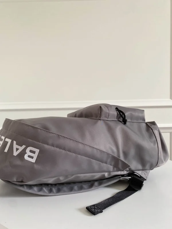 Balenciaga Shoulder Backpack Size: 36*49*13 - Image 6