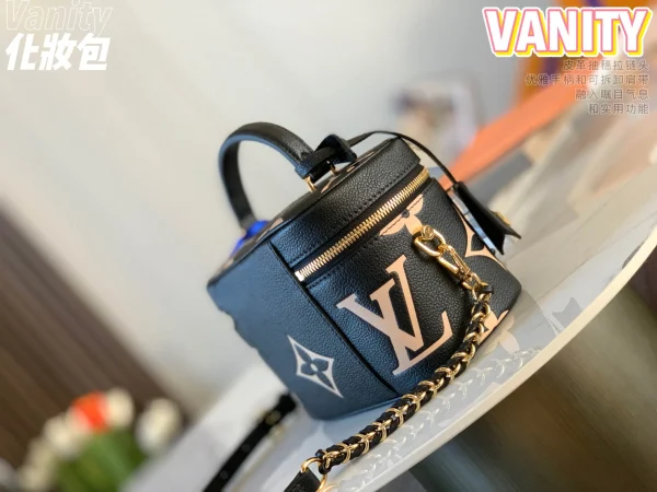 Louis Vuitton Size: 19*13*11cm - Image 9