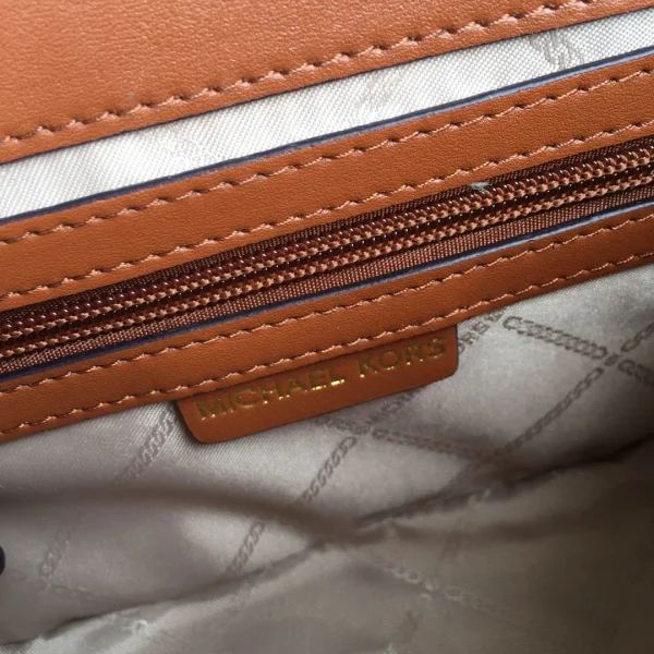 MK Shoulder Crossbody Model:080 Size:26-17-12 - Image 3