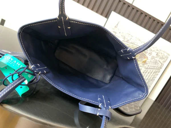 Belharra Beach Bag Size: 35cmx22.5cmx60cm - Image 3