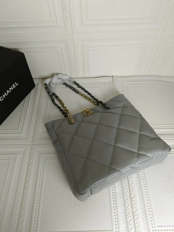 Black Gold Size: 37*28*10cm Style: 728 - Image 6
