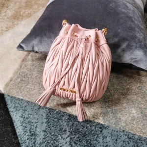 Miu Miu sheepskin size: 18, 20, 12 light pink Model: 5BE014