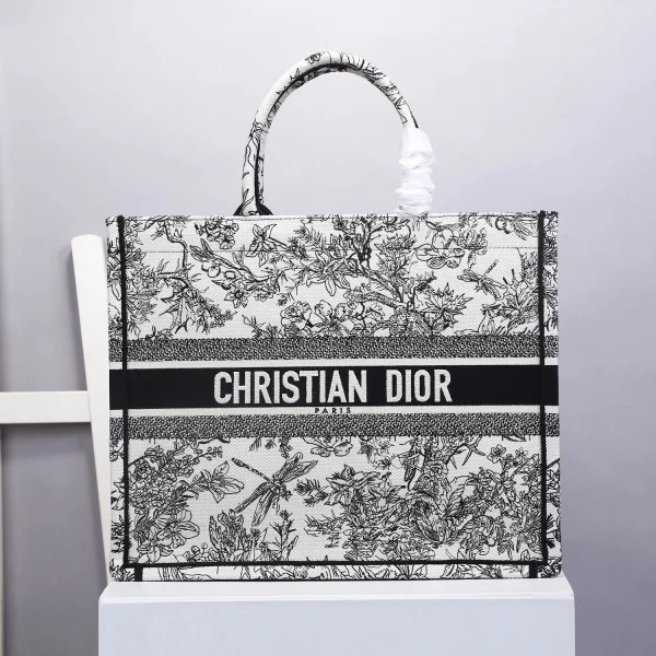 Book Tote Size: 41.5cm - Image 10