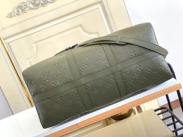 Louis Vuitton Travel bag Size: 50 x 29 x 23 cm - Image 7