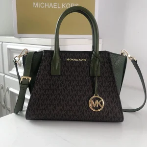 Mk Shoulder Crossbody Model:2115 L:28 H:22 W:14