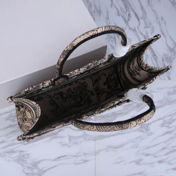 Book Tote Series Size:41cm - Image 3