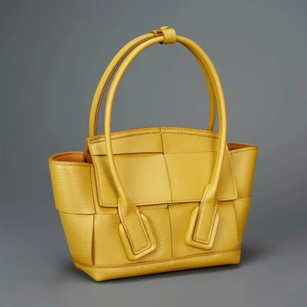 BV Bottega Veneta Arco29 series bag Size: 29x22cm - Image 8