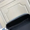 Louis Vuitton Size: 28.3 x 18.3 x 4.3 cm - Image 3