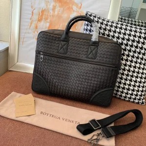 BV Briefcase Size: 42cm 31010