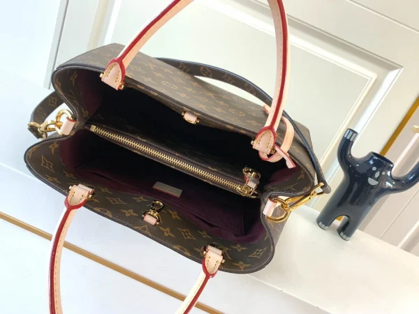 LV Model: M41056 Size 33*23*15cm - Image 4