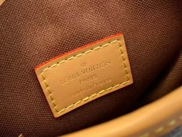 Louis Vuitton Medium Vintage Bag Series Size: 14.5*18*6.5cm - Image 2