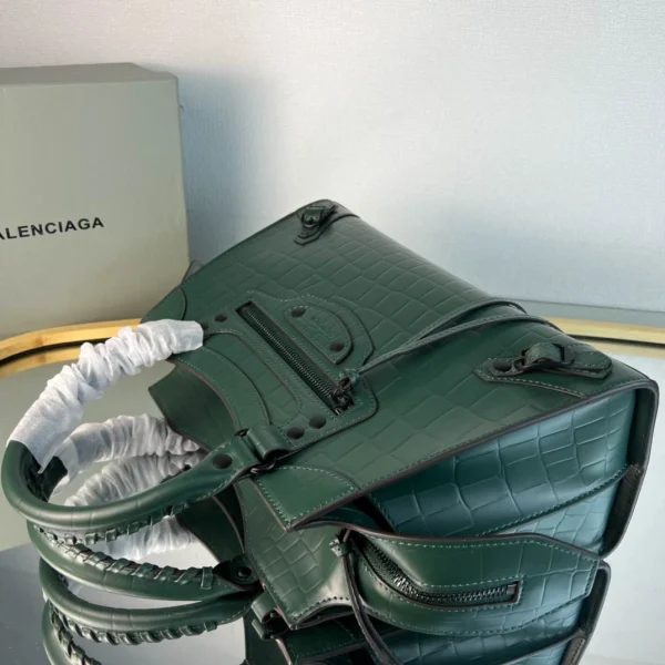 Balenciag Neo Classic Casual Size: 25*33*13*20cm - Image 6